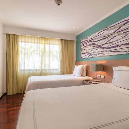 Radisson Resort And Suites Phuket หาดกมลา ภายนอก รูปภาพ