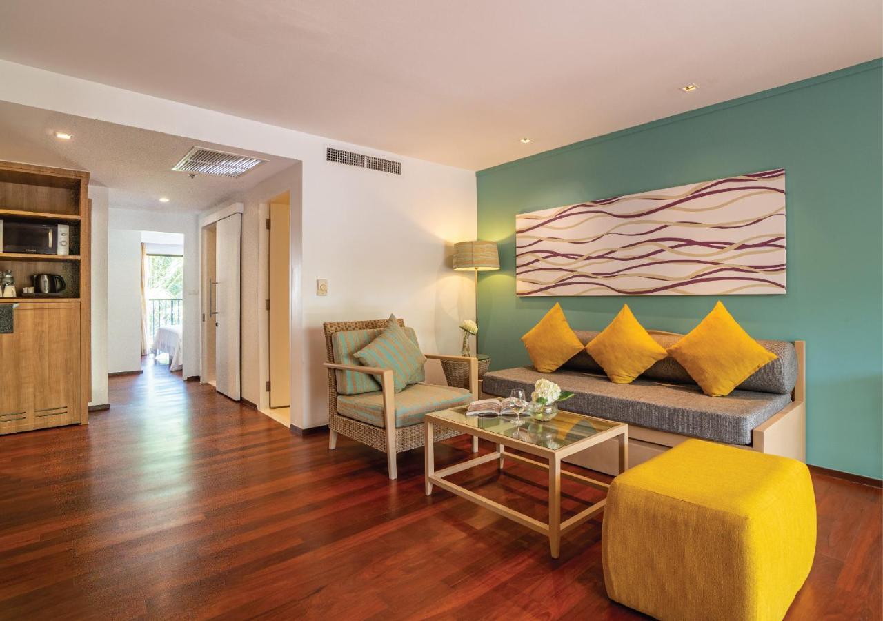 Radisson Resort And Suites Phuket หาดกมลา ภายนอก รูปภาพ